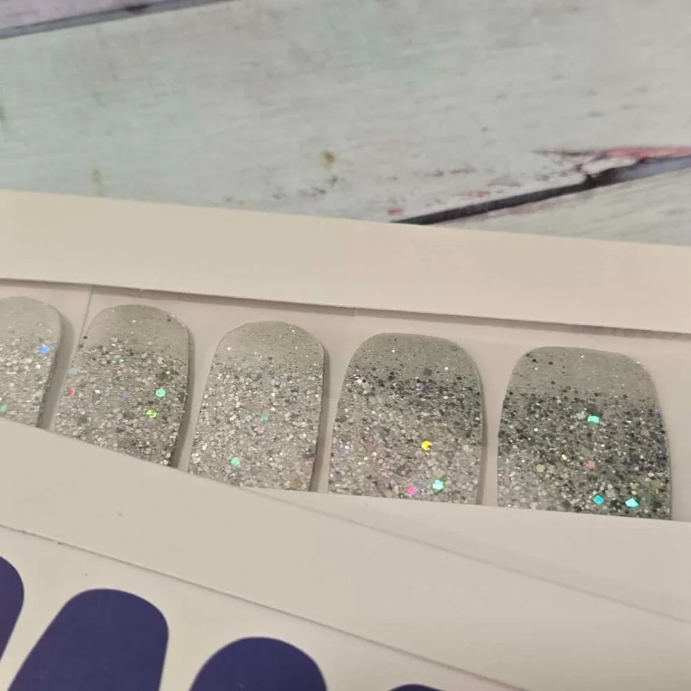 Color Street Winter Blue Press on Nail Design Bracelet bundle